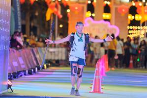 BIB: 1204, 000000, 266000
                            <button type="button" onclick="openModal(21771705)" class="btn btn-primary btn-sm float-right btn-popup" data-toggle="modal" data-target=".modal-high-quality">
                        <i class="fas fa-shopping-cart"></i> Add to Cart
                    </button>
                                            <button type="button" onclick="isThisMe(21771705, true)" class="btn btn-success btn-sm float-right btn-popup btn-isme hidden" data-toggle="tooltip" data-placement="bottom" title="นี่คือรูปของคุณใช่ไหม คลิกที่นี่เพื่อเอาเข้าอัลบั้ม">
                        <i class="fas fa-plus"></i> Add to album
                    </button>
                    <button type="button" onclick="isThisMe(21771705, false)" class="btn btn-warning btn-sm float-right btn-popup btn-isnotme hidden">
                        <i class="fas fa-ban"></i> Remove from album
                    </button>